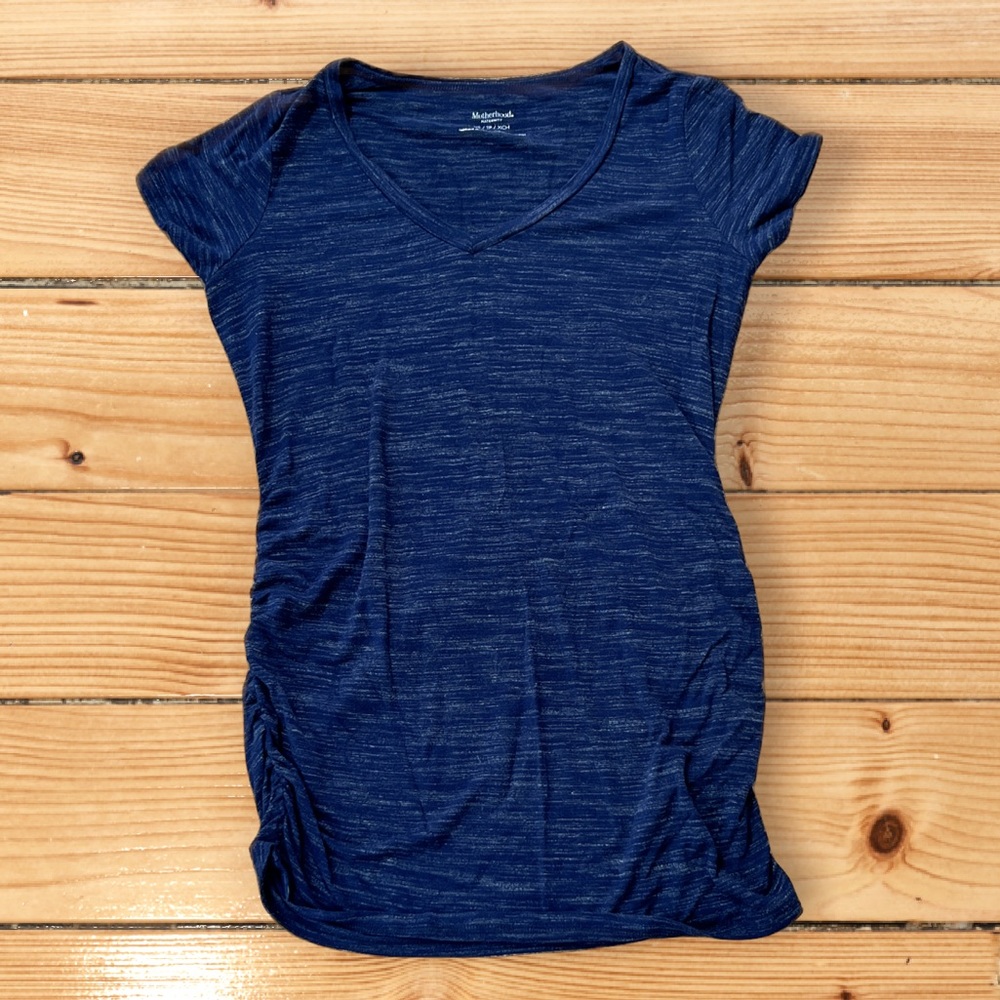 Motherhood Maternity t-shirt with ruched sides.  Size XS